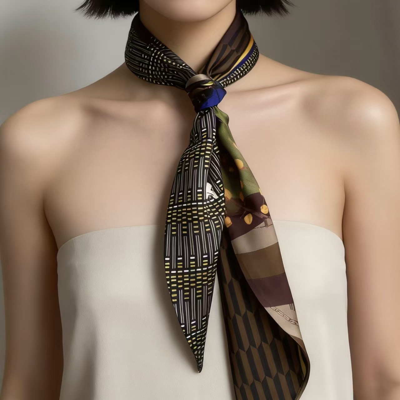 Luxury Print Long Hair Ribbon  - огляд і ціна Ascot Neck Scarf