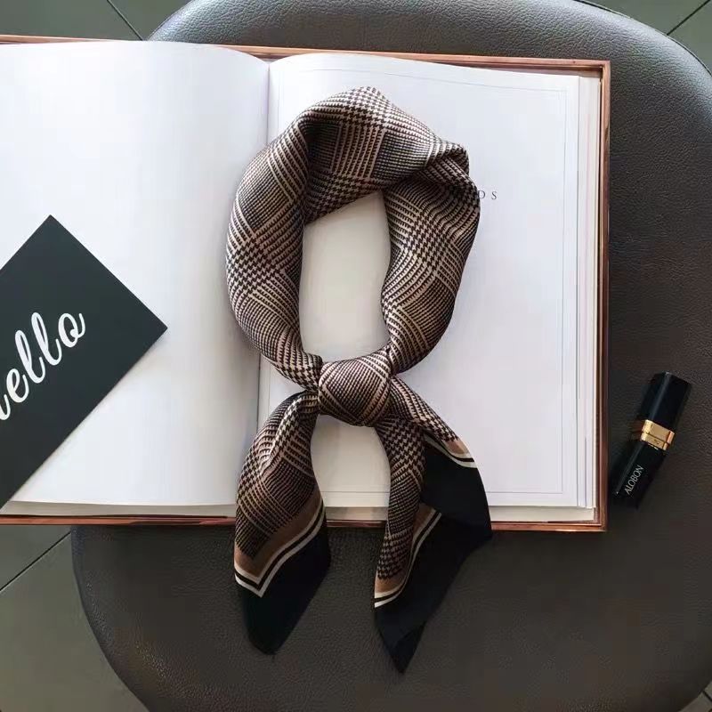 New Fashion Zebra Printed Squa - огляд і ціна Silk Neck Scarf