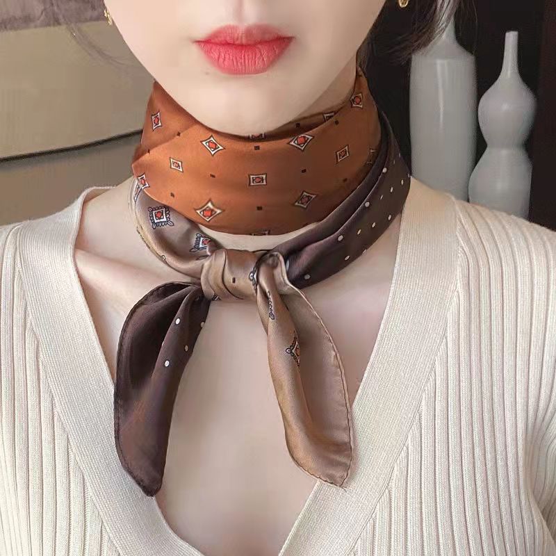 New Fashion Zebra Printed Squa - огляд і ціна Silk Neck Scarf